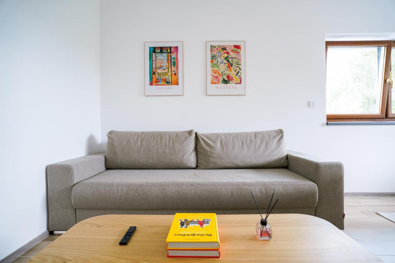 The Dante Villa Apartments プラハ エクステリア 写真