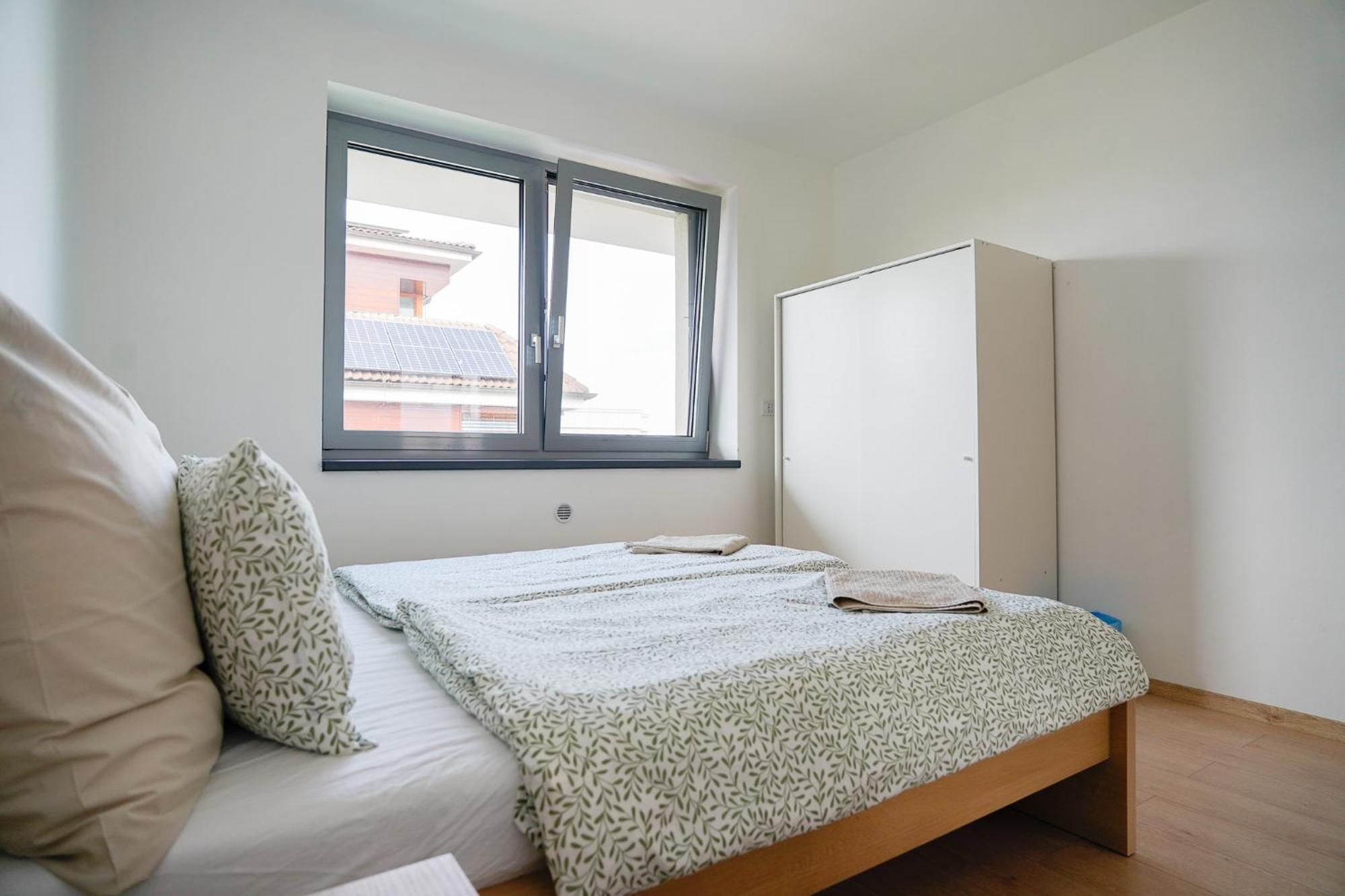 The Dante Villa Apartments プラハ エクステリア 写真