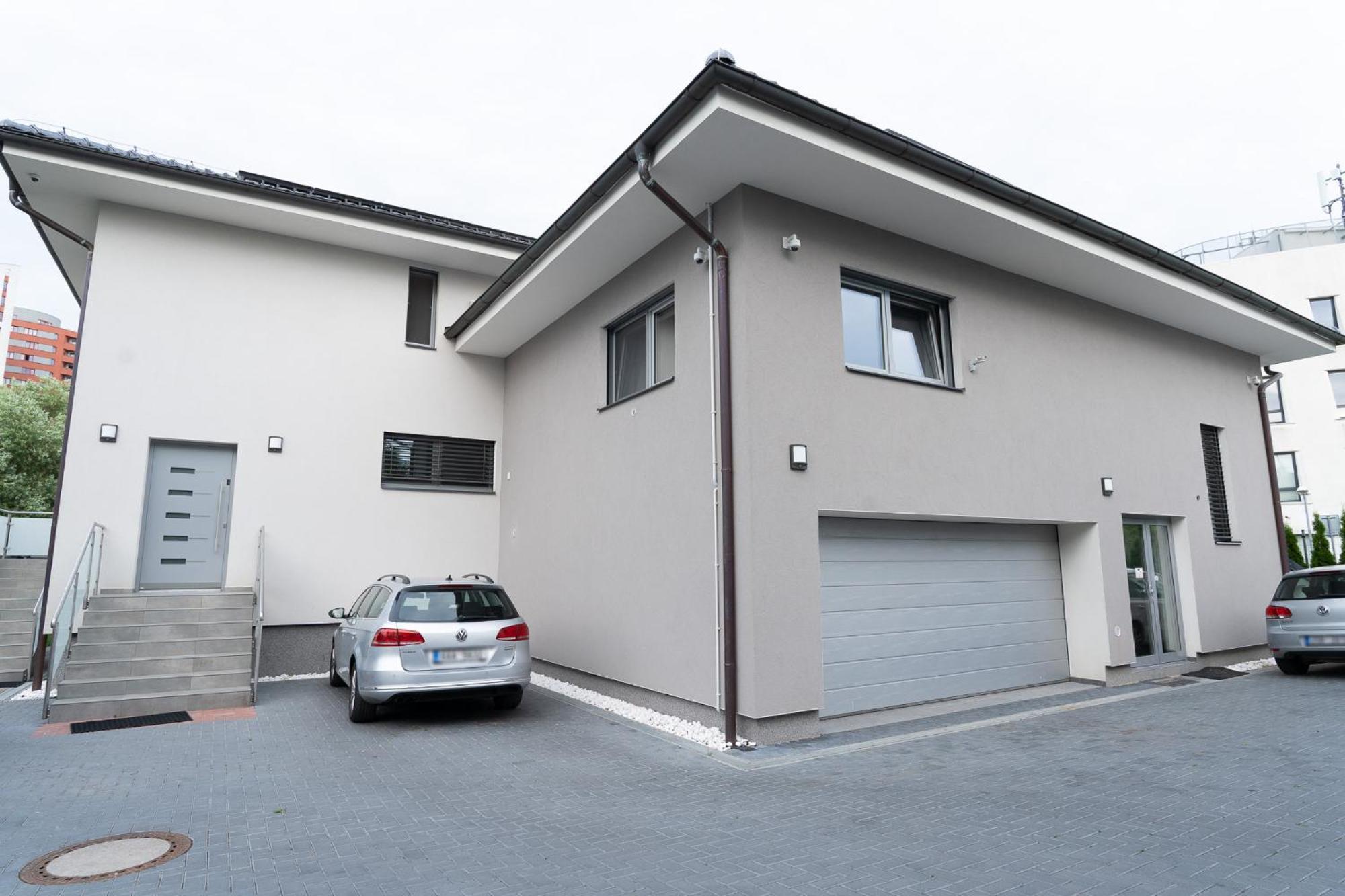The Dante Villa Apartments プラハ エクステリア 写真