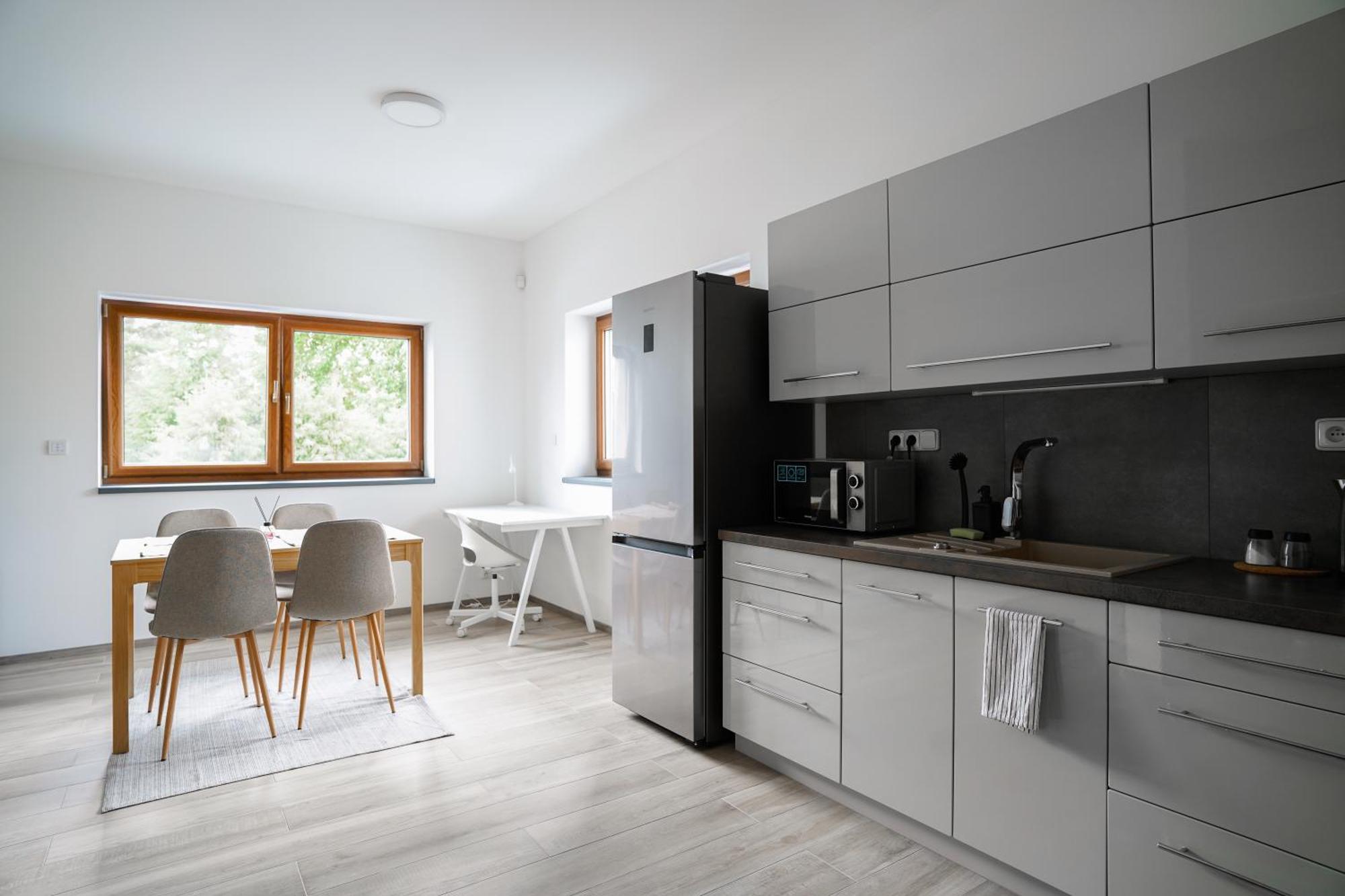 The Dante Villa Apartments プラハ エクステリア 写真